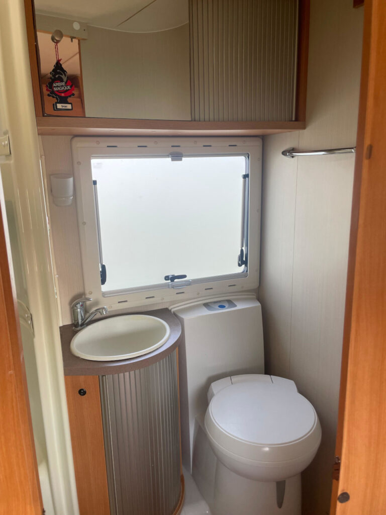 Challenger_Mageo_179_Mansardato_Ducato_21