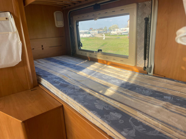 Rapido_870_Mansardato_Ducato_11