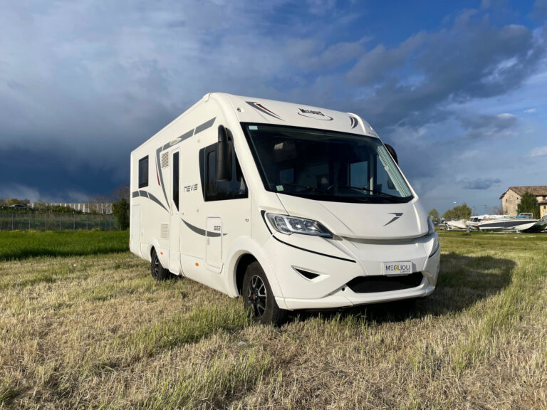 McLouis_Nevis_882_Motorhome_Ducato_1